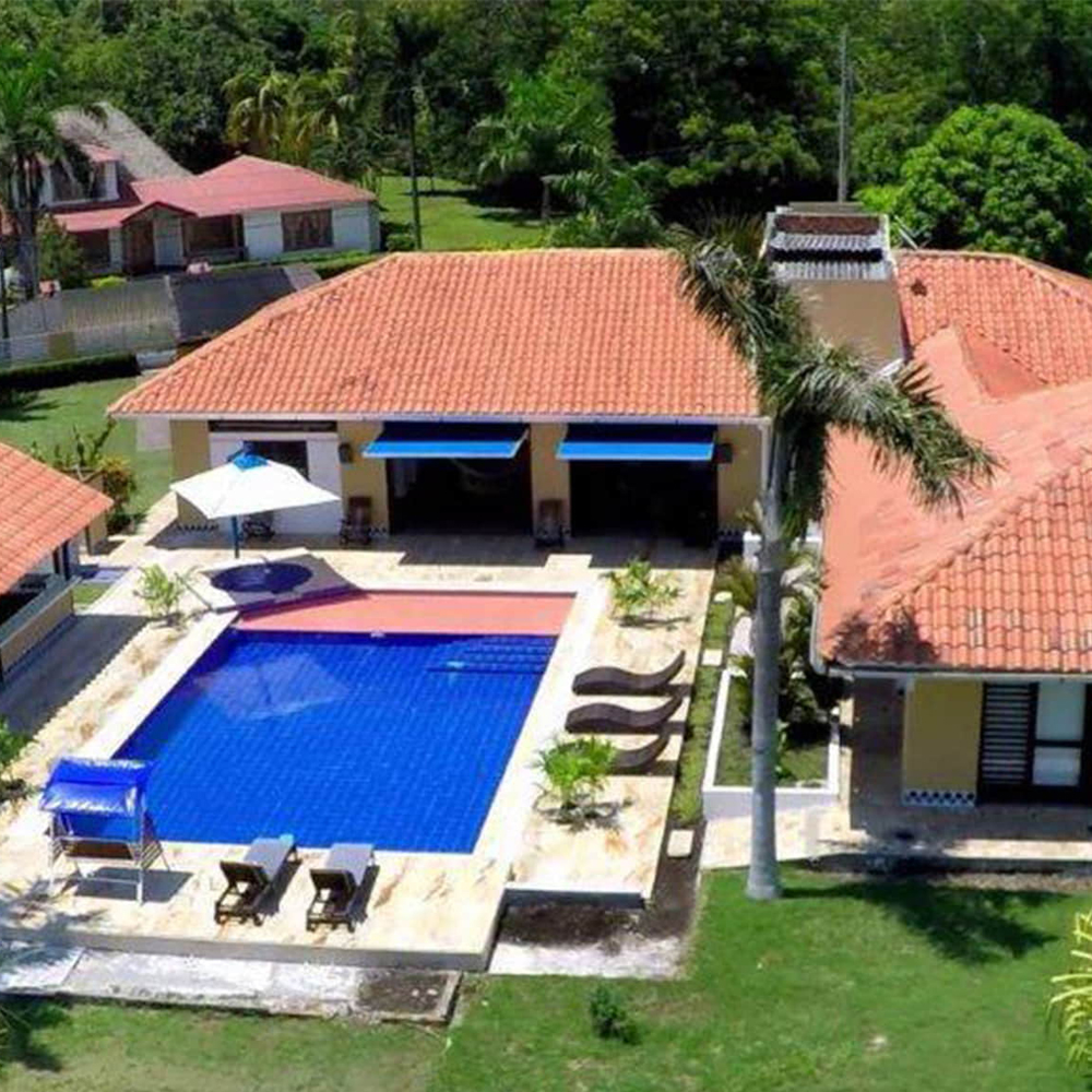 Casa prefabricada campestre con piscina 100% personalizada